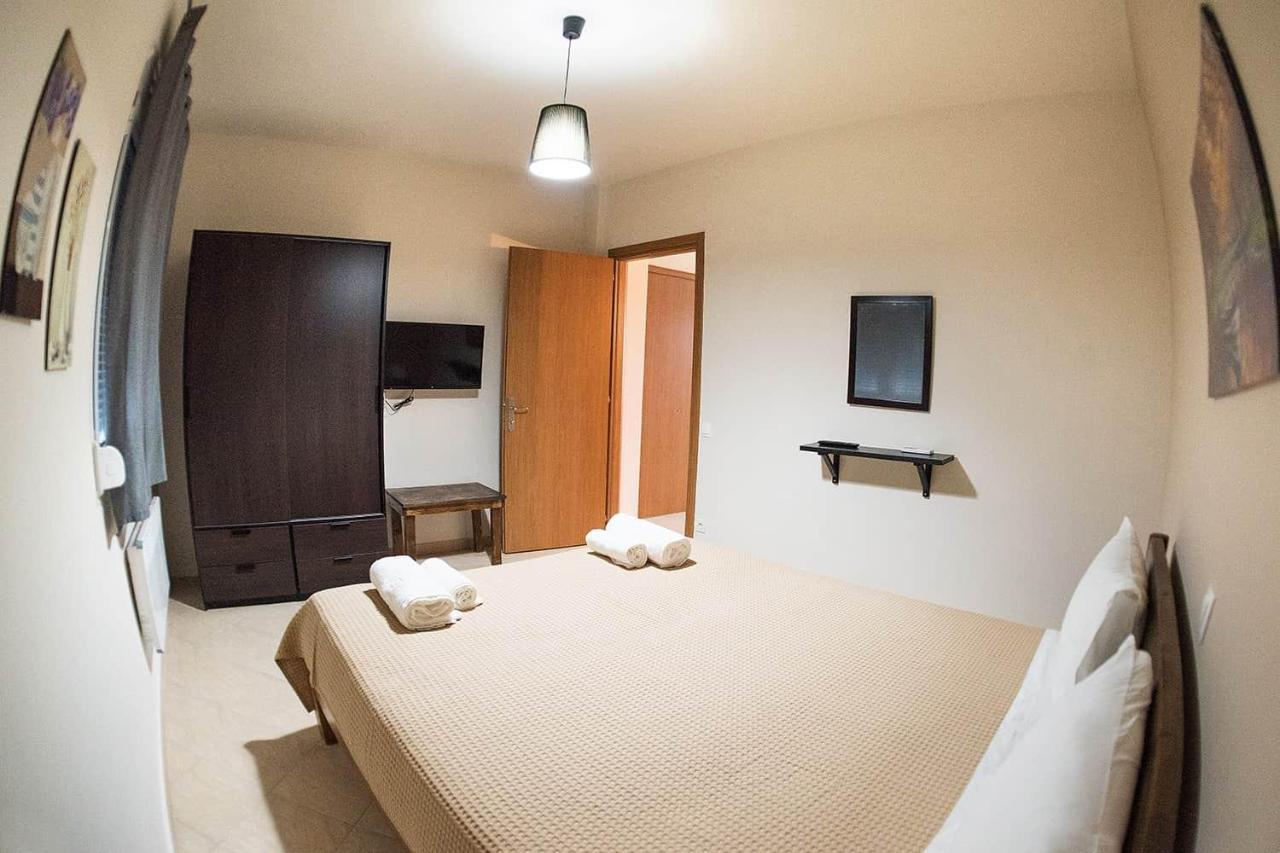 Appartement Mirmidones Anesis à Agrelia Extérieur photo
