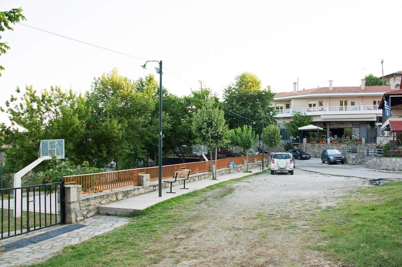 Appartement Mirmidones Anesis à Agrelia Extérieur photo