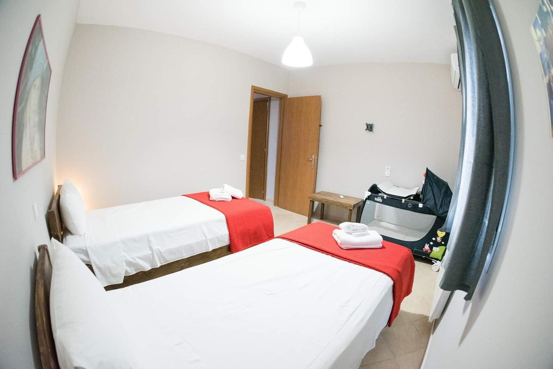 Appartement Mirmidones Anesis à Agrelia Chambre photo